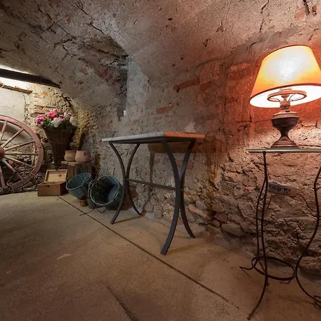 Le Di Angelina - Langhe Loft&suites 3*