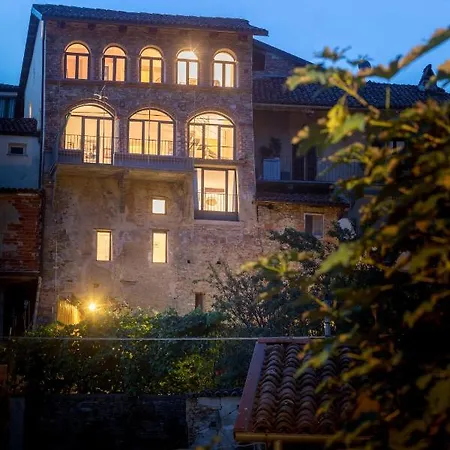 Le Di Angelina - Langhe Loft&suites Gasthuis