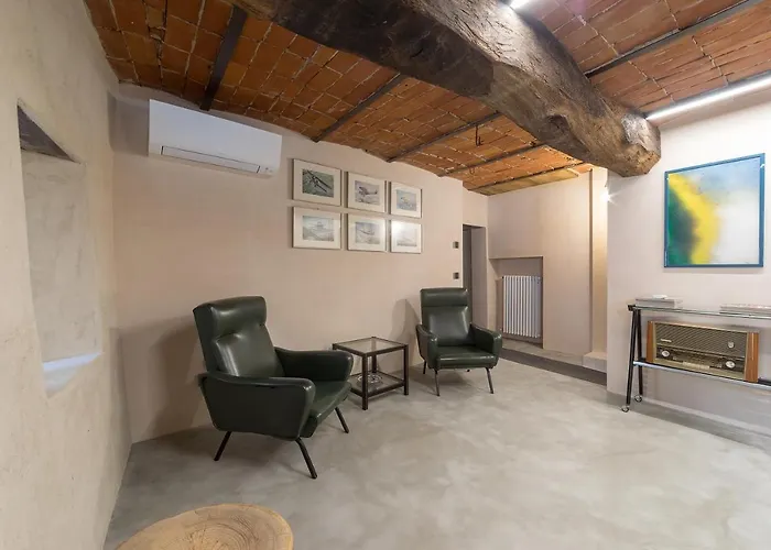 Le Di Angelina - Langhe Loft & ゲストハウス 3*